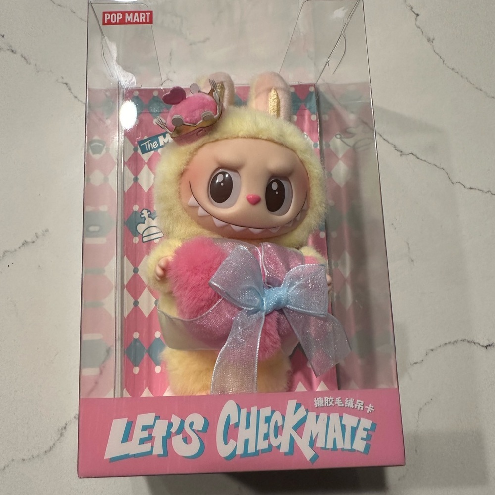 Pop Mart Labubu Let's Checkmate Series – Vinyl Plush Hanging Card